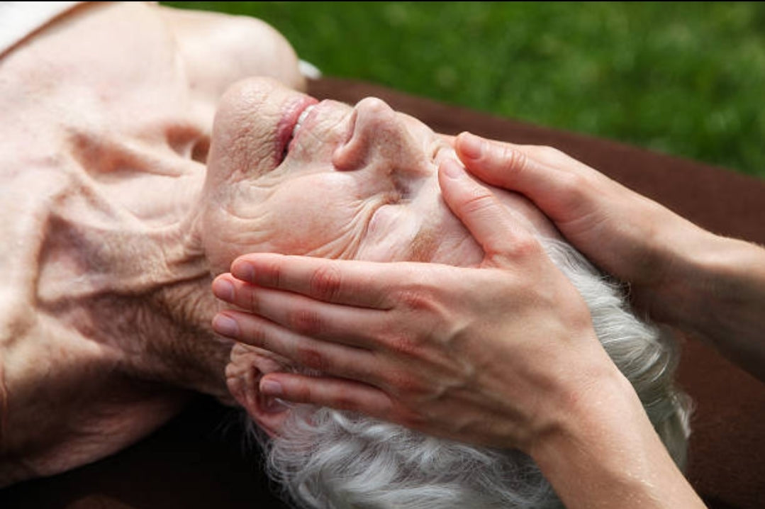 Massage relaxant pour seniors 60 minutes